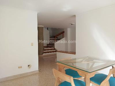 Apartamento en venta en Laureles, Medellín · foto 3 de 20