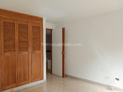 Apartamento en venta en Laureles, Medellín · foto 9 de 20