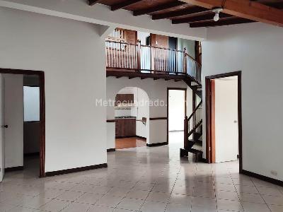 Apartamento en venta en Laureles, Medellín · foto 2 de 20