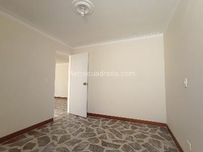 Apartamento de 3 alcobas en arriendo en Laureles, Medellín, 100 m² · foto 8 de 16