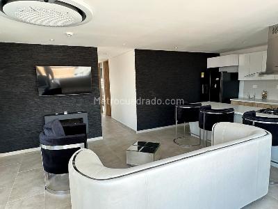 Apartamento de 3 alcobas en venta en Laureles, Medellín, 110 m² · foto 3 de 18