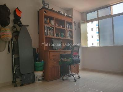 Apartamento en venta en Laureles, Medellín · foto 15 de 20