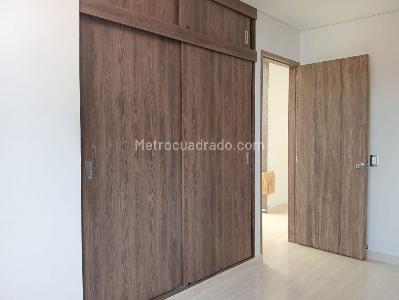 Apartamento en venta en Laureles, Medellín · foto 8 de 20