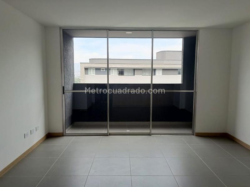 Modern 3BR Apartment in Guayabal