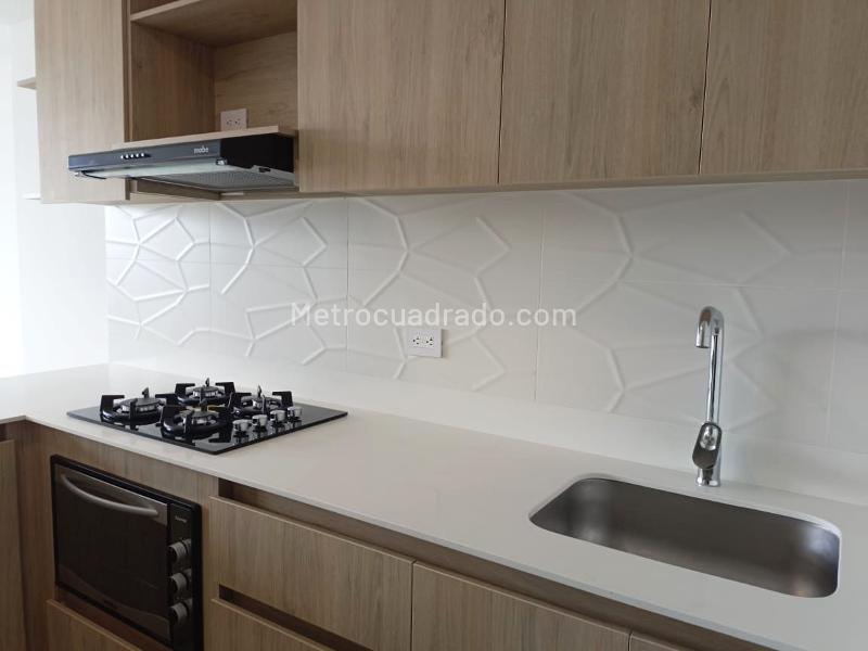 Apartamento Amoblado de 2 Alcobas en Arriendo en Guayabal - 5