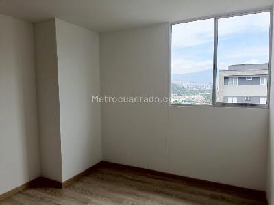 Apartamento en arriendo en Guayabal, Medellín · foto 9 de 14