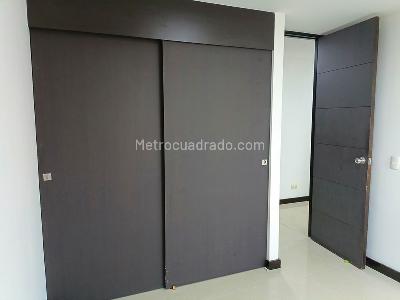 Apartamento de 3 alcobas en venta en Belen, Medellín, 95 m² · foto 12 de 17