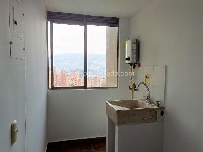 Apartamento de 3 alcobas en venta en Belen, Medellín, 95 m² · foto 17 de 17