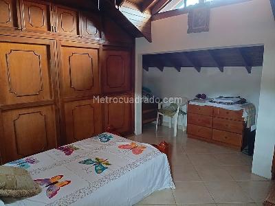 Casa de 5 alcobas en venta en Belen, Medellín, 180 m² · foto 15 de 19