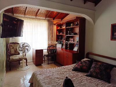 Casa de 5 alcobas en venta en Belen, Medellín, 180 m² · foto 9 de 19