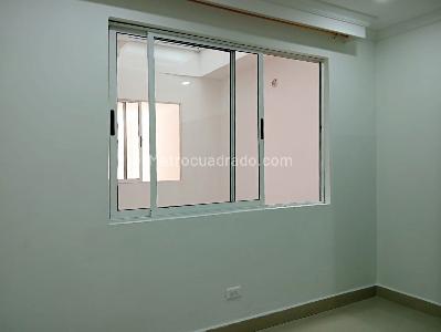 Apartamento en venta en La America, Medellín · foto 13 de 18
