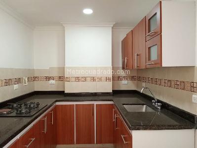 Apartamento en venta en La America, Medellín · foto 5 de 18