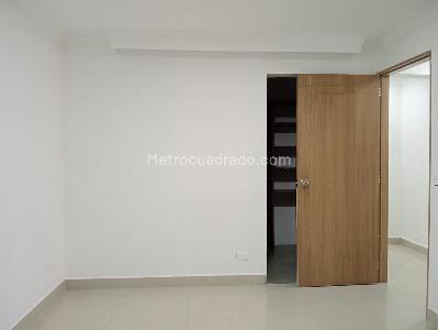 Apartamento en venta en La America, Medellín · foto 9 de 18