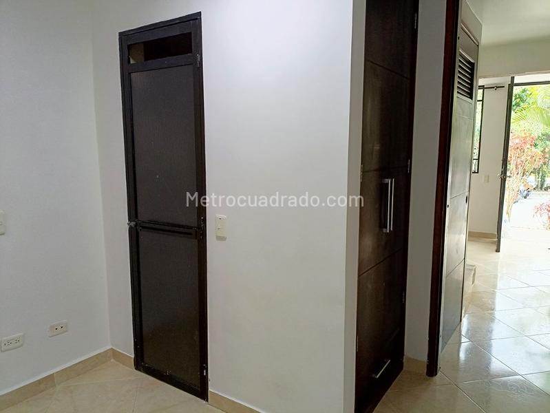 Casa de 4 Alcobas y 3 Baños en Conjunto Cerrado en Belén - 9