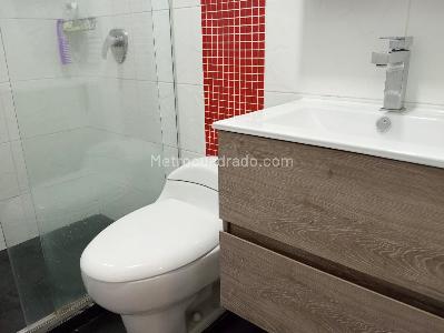 Casa de 4 alcobas en venta en Laureles, Medellín, 150 m² · foto 17 de 19