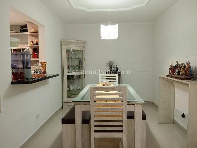 Casa de 4 alcobas en venta en Laureles, Medellín, 150 m² · foto 4 de 19