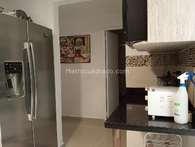 Casa de 4 alcobas en venta en Laureles, Medellín, 150 m² · foto 7 de 19