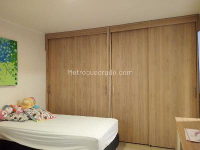Casa de 4 alcobas en venta en Laureles, Medellín, 150 m² · foto 8 de 19
