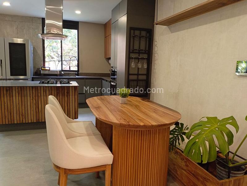 Apartamento Amoblado de 2 Alcobas con Estilo en Belén - 5