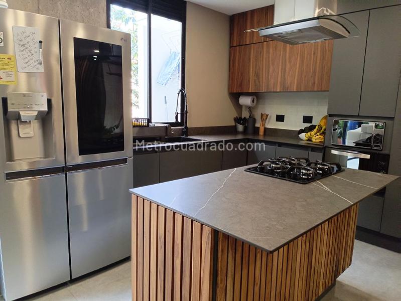 Apartamento Amoblado de 2 Alcobas con Estilo en Belén - 7