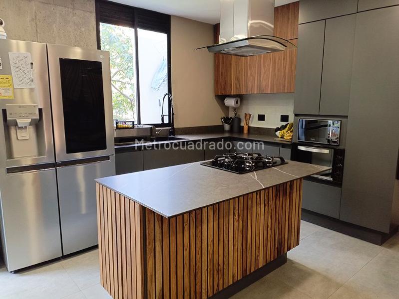 Apartamento Amoblado de 2 Alcobas con Estilo en Belén - 9