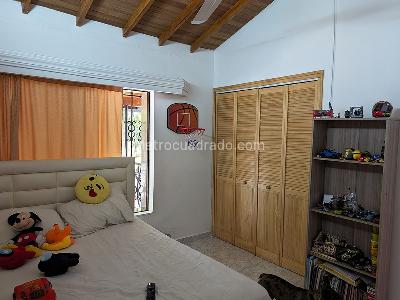 Casa en venta en Belen, Medellín · foto 8 de 14