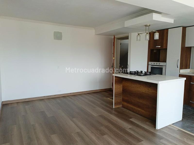 Apartamento Exterior de 3 Alcobas Cerca de Universidades en Belén - 4