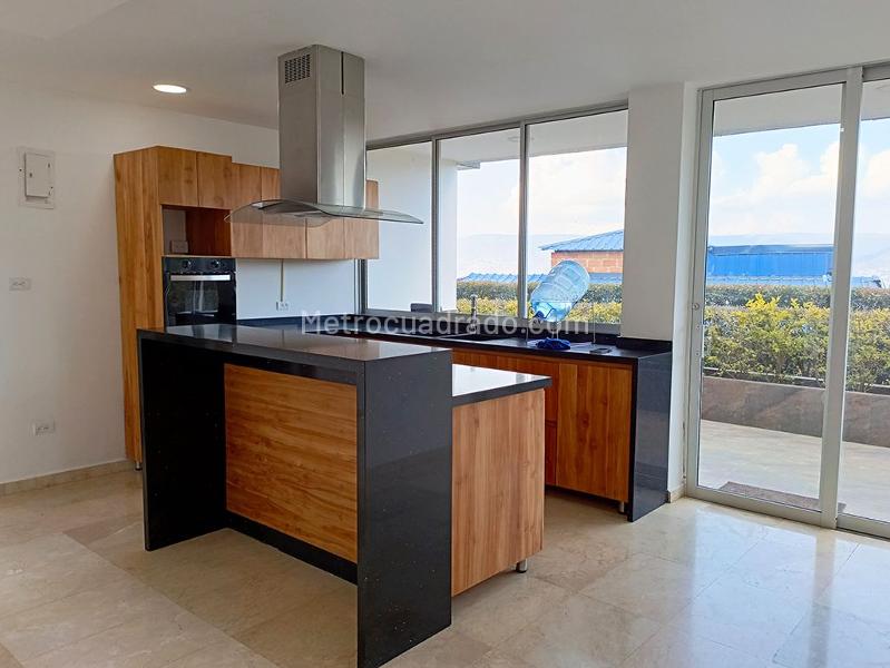 Casa Campestre Amplia de 5 Alcobas en Altavista - 3