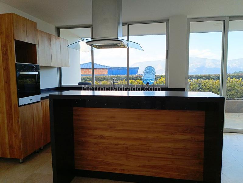 Casa Campestre Amplia de 5 Alcobas en Altavista - 4