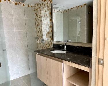Apartamento de 3 alcobas en venta en Belen, Medellín, 94 m² · foto 11 de 13