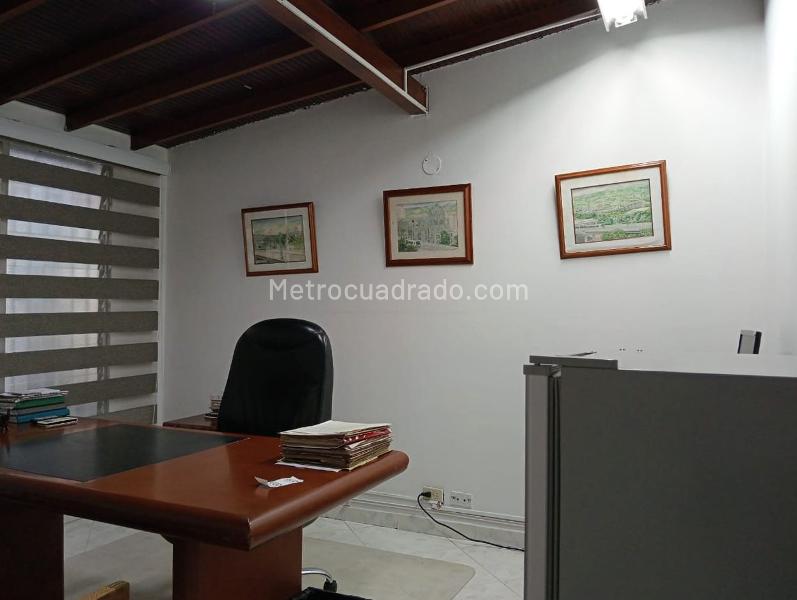 Local Comercial en Arriendo, LAURELES, Medellín - Vista 3