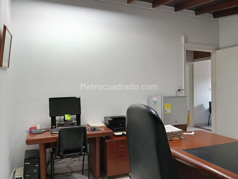 Local Comercial en Arriendo, LAURELES, Medellín - Vista 4
