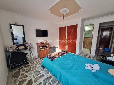Apartamento en venta en Laureles, Medellín · foto 10 de 17