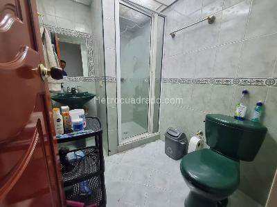 Apartamento en venta en Laureles, Medellín · foto 16 de 17