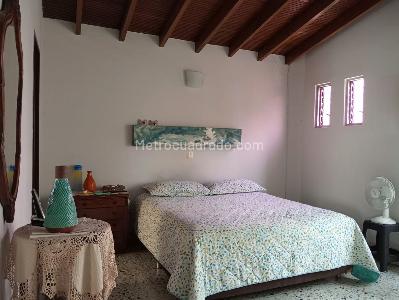 Apartamento de 4 alcobas en venta en Laureles, Medellín, 134 m² · foto 9 de 20