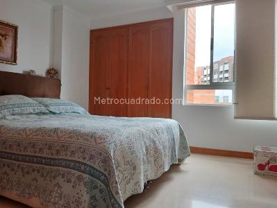 Apartamento de 3 alcobas en venta en Laureles, Medellín, 96 m² · foto 8 de 20