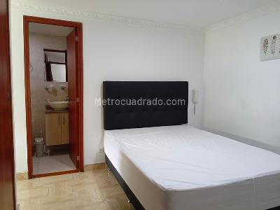 Apartamento de 3 alcobas en arriendo en Belen, Medellín, 84 m² · foto 11 de 15