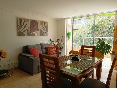 Apartamento de 3 alcobas en arriendo en Belen, Medellín, 84 m² · foto 2 de 15