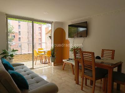 Apartamento de 3 alcobas en arriendo en Belen, Medellín, 84 m² · foto 3 de 15