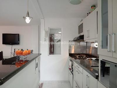 Apartamento en venta en La America, Medellín · foto 4 de 20