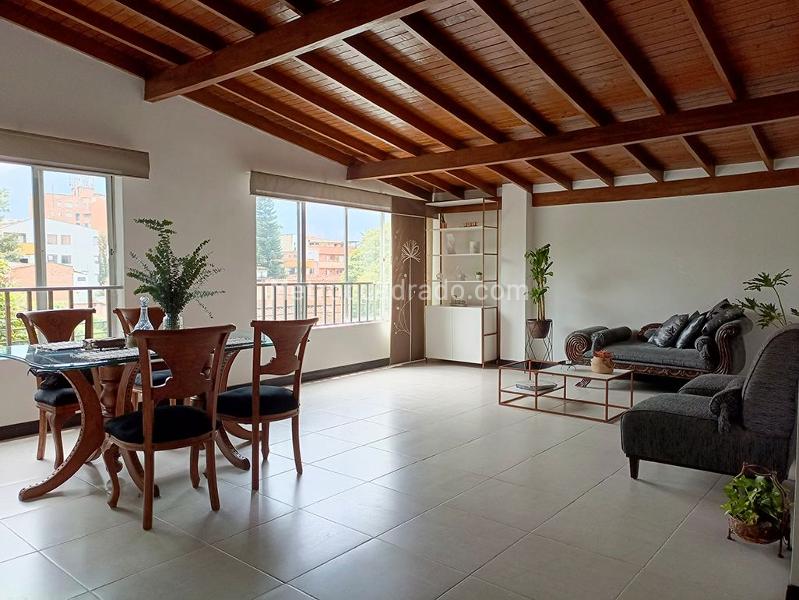 Apartamento Independiente de 4 Alcobas Cerca del Transporte en Belén - 2