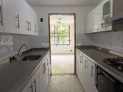 Casa de 4 alcobas en venta en Belen, Medellín, 140 m² · foto 5 de 19