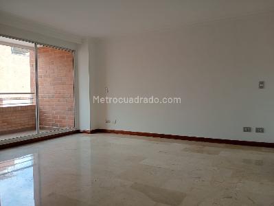 Apartamento en arriendo en Laureles, Medellín · foto 13 de 18