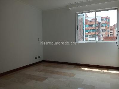 Apartamento en arriendo en Laureles, Medellín · foto 7 de 18