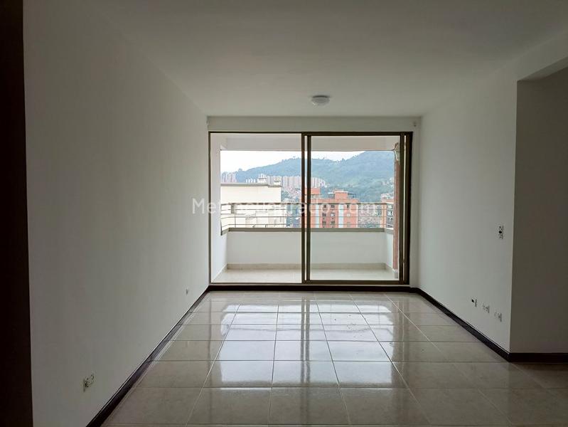 2BR Apartment for Rent in Gated Community in Belún - 5