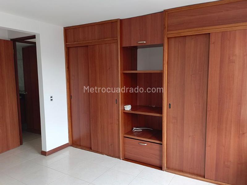 2BR Apartment for Rent in Gated Community in Belún - 9