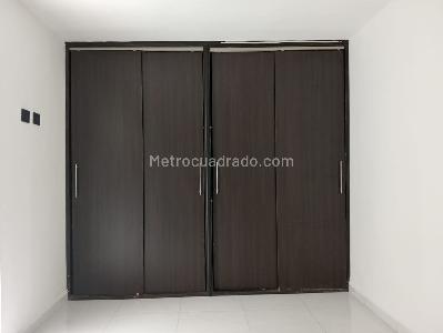 Casa de 3 alcobas en arriendo en Laureles, Medellín, 180 m² · foto 11 de 20
