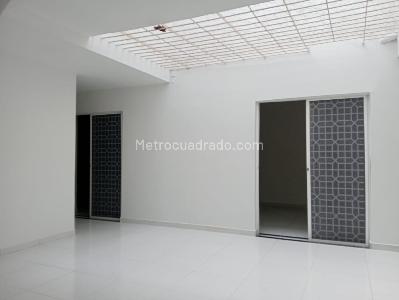 Casa de 3 alcobas en arriendo en Laureles, Medellín, 180 m² · foto 6 de 20