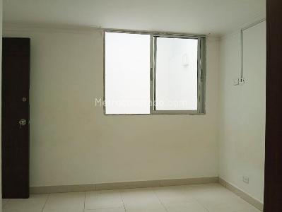 Apartamento de 4 alcobas en venta en La America, Medellín, 158 m² · foto 13 de 19