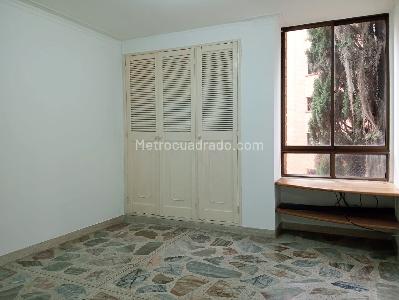 Apartamento de 3 alcobas en venta en Laureles, Medellín, 138 m² · foto 11 de 20
